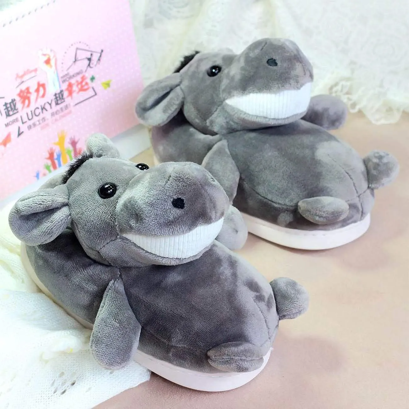 Adult Unisex Winter Warm Plush Animal Slippers,Soft Cozy Animal Styling Design Short Flannel Home Shoes,Animal Shaped Plush Booties,Carpet Slippers,Non-Slip Bedroom Shoes