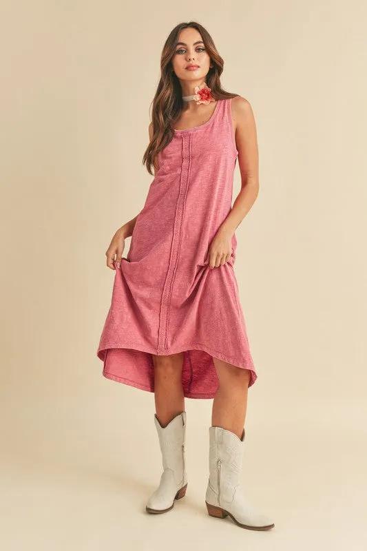 Aemi   Co High-Low Hem Scoop Neck Midi Tank Dress In Rose