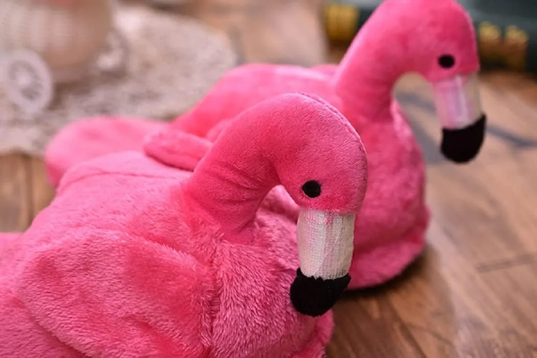 HANDKEI Women's cute fluffy flamingo slippers plush animal slippers warm home slippers soft and comfortable indoor slippers