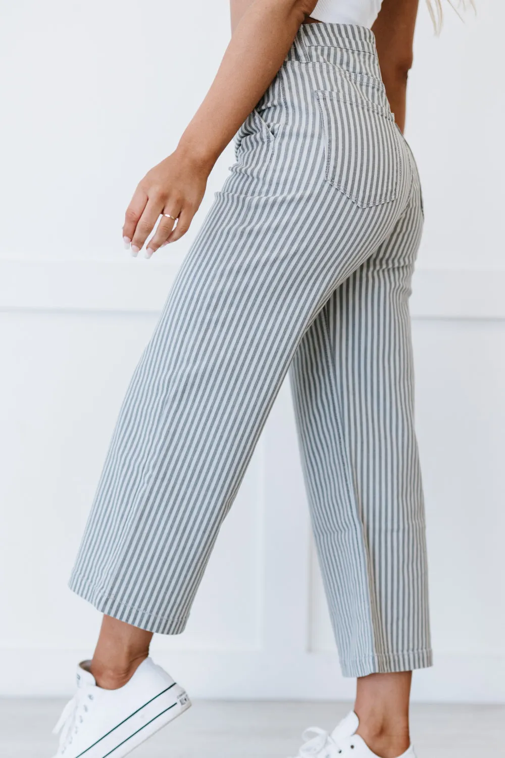 Kancan Emerson Pinstripe Wide Leg Cropped Jeans