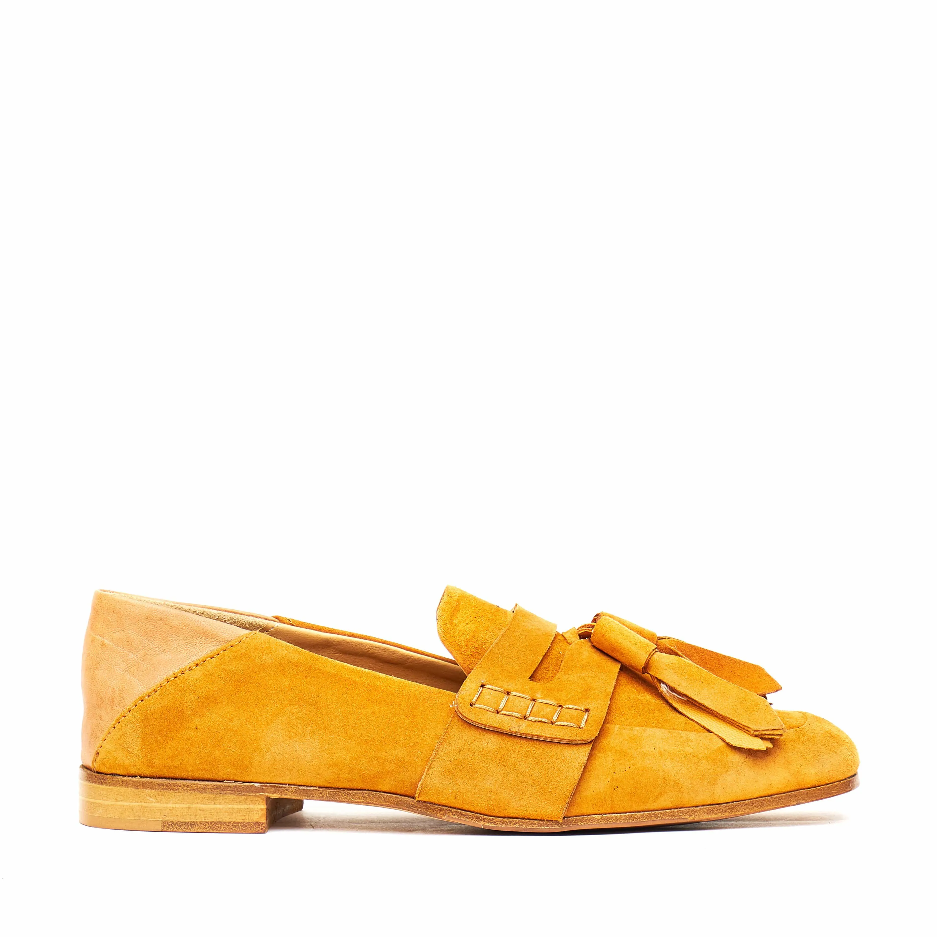 Lemare 2009 Tan