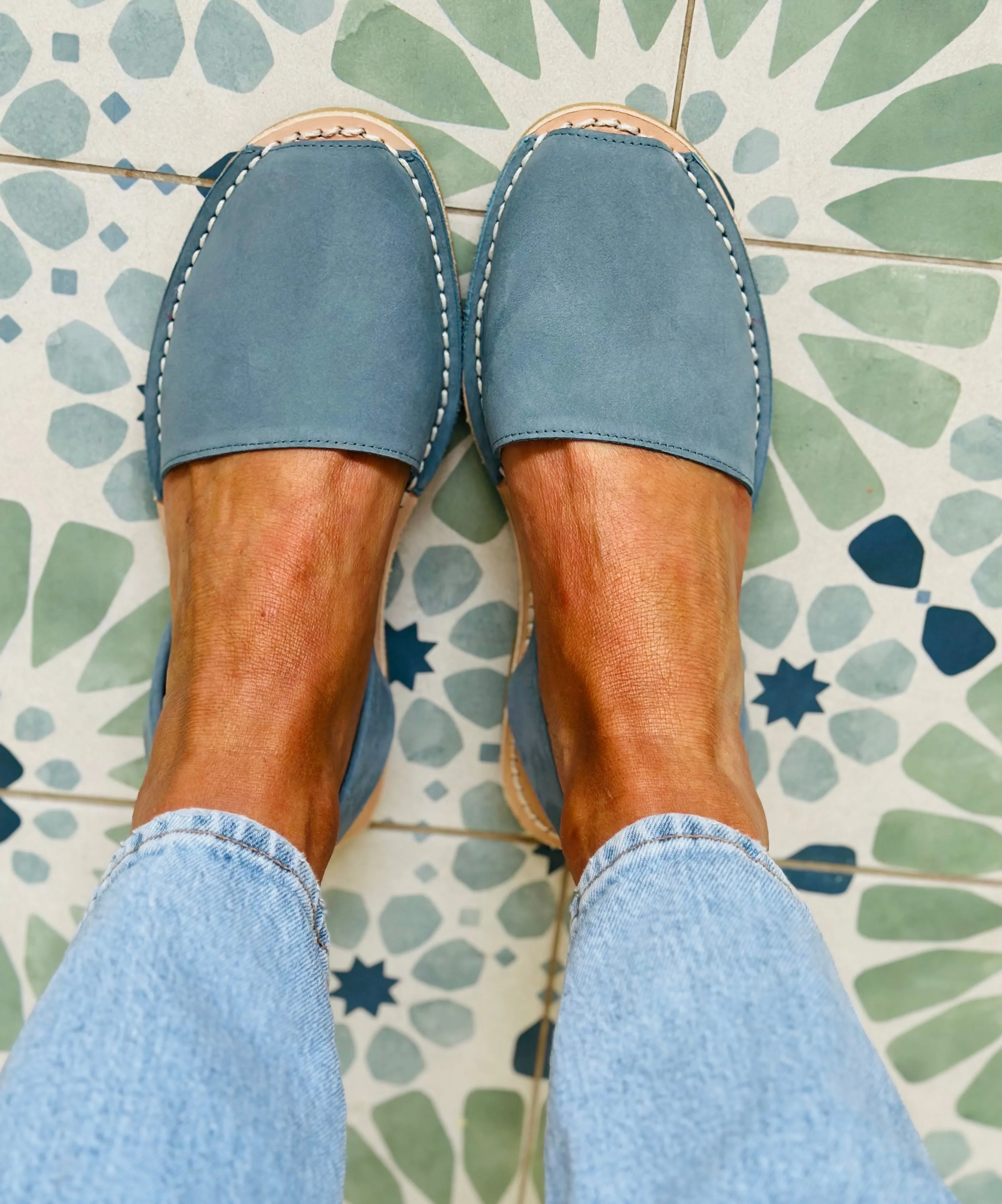 Levi Blue Nubuck Avarcas