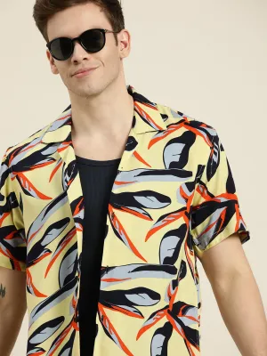 Men Yellow-Navy Prints Viscose Rayon Relaxed Fit Casual Resort Shirt