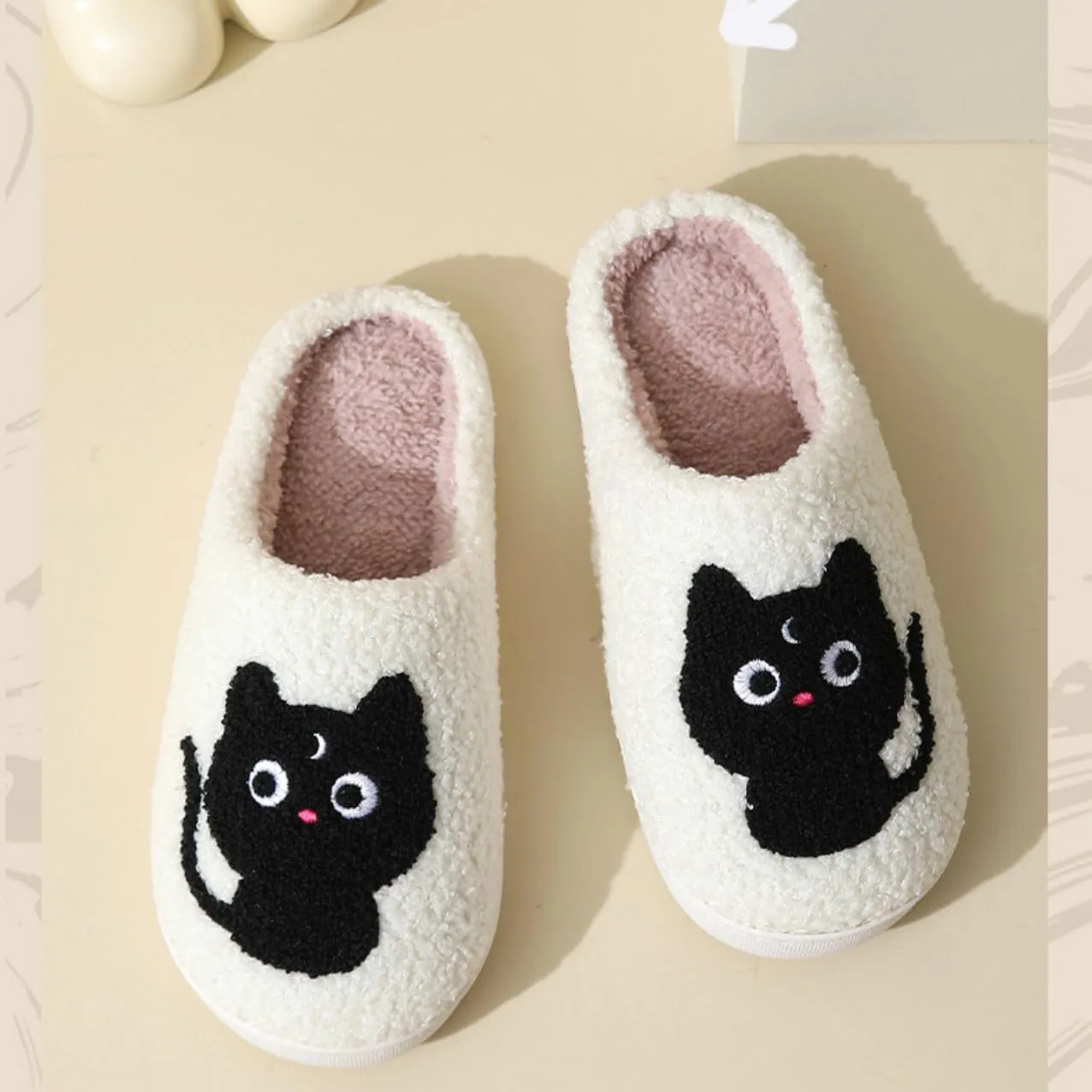 QSKPC animal slippers for women Fluffy Plush Slippers Cute Cartoon House Slipper Fruit Slippers for Womens Mens Plush Soft Memory Foam House Shoes