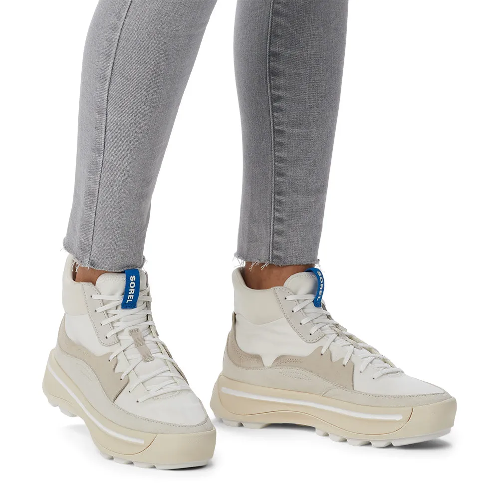 Sorel Women's ONA 530 Mid Sneaker in Chalk/Sea Salt